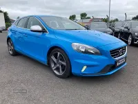 Used Volvo V40 R-Design 115 HP (84 kW) 2014 Blue Hatchback