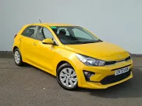 Used Kia Rio 2022 Yellow Hatchback