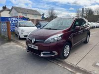 Used Renault Grand Scénic IV Dynamique 2016 Red MPV
