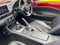 Used Mazda MX5 Inclusive 184 HP (135 kW) 2018 Red Cabriolet