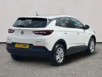 Second-hand Vauxhall Grandland X 130 CP (95 kW) 2021 Alb SUV