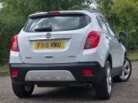 Usata Vauxhall Mokka S 130 CV (95 kW) 2015 Bianco SUV