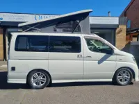 Used Nissan Elgrand 240 HP (176 kW) 2004 White MPV