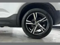 Used Volvo XC40 R-Design 161 HP (118 kW) 2022 White SUV