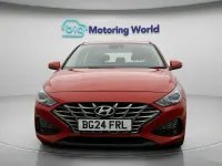 Used Hyundai i30 SE 120 HP (88 kW) 2024 Red Hatchback
