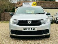 Used Dacia Sandero Ambiance 75 HP (55 kW) 2018 Silver Hatchback