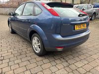 used Ford Focus 1.8 TDCi Ghia 5dr [Euro 4]