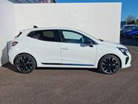 Used Renault Clio V Techno 140 HP (102 kW) 2024 White Hatchback