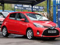 Second-hand Toyota Yaris Hybrid 2016 Roșu Hatchback