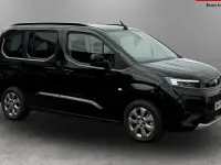 Used Vauxhall Combo Ultimate 100 kW (136 HP) 2026 MPV