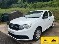 Used Dacia Sandero Essentiel 75 HP (55 kW) 2020 White Hatchback