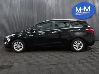 Used Hyundai i30 SE 2017 Black Estate