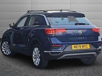 Used VW T-Roc SE 115 HP (84 kW) 2019 Atlantic blue SUV