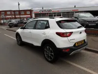 Used Kia Stonic 2019 White SUV