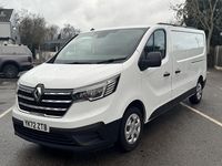 Begagnad Renault Trafic Business 2022 Vit Minibuss