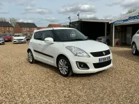 Used Suzuki Swift SZ4 94 HP (69 kW) 2014 White Hatchback