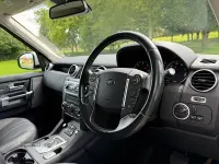 Used Land Rover Discovery 4 SE 2015 White SUV