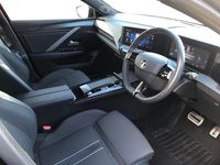 Used Vauxhall Astra 131 HP (96 kW) 2024 Black Hatchback