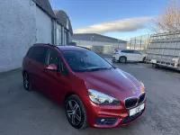 Usado BMW 216 Gran Tourer Sport Line 2016 Rojo Monovolumen