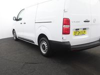 Used Vauxhall Vivaro 150 HP (110 kW) 2024 White MPV