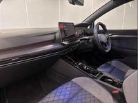 Used VW Golf VIII R 333 HP (244 kW) 2025 White Hatchback