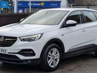 Used Vauxhall Grandland X S 130 HP (95 kW) 2018 White SUV