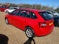 Used Skoda Rapid SE 2014 Red Hatchback