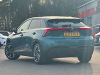 New MG MG4 EV 2026 Ealing green Hatchback