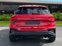 Nowe Audi SQ2 Black Edition 300 KM (220 kW) 2026 Czerwony SUV