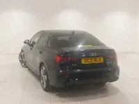 Usado Audi A3 Comfort 150 HP (110 kW) 2021 Preto Sedan