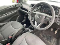 Used Vauxhall Viva 72 HP (52 kW) 2019 Red Hatchback