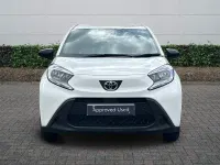 New Toyota Aygo X PURE 72 HP (52 kW) 2025 White SUV