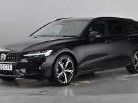 Usado Volvo V60 Plus 2025 Preto Carrinha