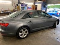 Begagnad Audi A4 Sport 150 HK (110 kW) 2018 Grå Sedan