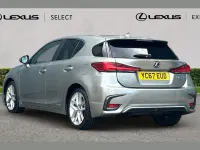 Used Lexus CT200h Luxury Line 134 HP (98 kW) 2017 Silver Hatchback