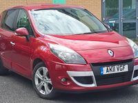 Używany Renault Scénic III Dynamique 110 KM (80 kW) 2011 Czerwony Minivan