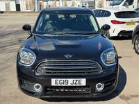 Usado Mini Cooper Exclusive 2019 Negro Utilitario
