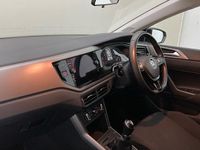 Used VW Polo SE 95 HP (69 kW) 2020 Hatchback