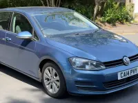 Used VW Golf VII SE 105 HP (77 kW) 2014 Blue Hatchback