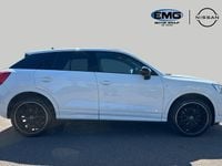 Begagnad Audi Q2 Black Edition 150 HK (110 kW) 2021 Vit SUV
