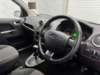 Used Ford Fusion 99 HP (72 kW) 2009 Silver Hatchback