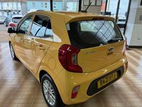 Used Kia Picanto 66 HP (48 kW) 2021 Yellow Hatchback