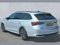 Used Skoda Octavia SportLine 147 HP (108 kW) 2025 Silver Estate