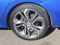Used Skoda Octavia vRS 147 HP (108 kW) 2023 Race blue metallic Estate