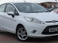 Used Ford Fiesta Zetec 96 HP (70 kW) 2012 White Hatchback