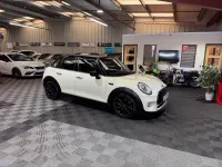 Używany Mini Cooper Hatch 136 KM (100 kW) 2018 Biały Hatchback