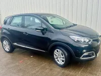 Begagnad Renault Captur Dynamique 90 HK (66 kW) 2016 Svart SUV