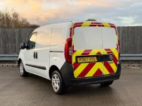 Begagnad Fiat Doblò 2017 Vit Minibuss