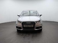 Usado Audi A1 Sport 125 HP (91 kW) 2016 Prateado Citadino