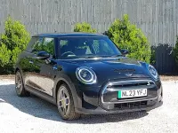 Używany Mini Cooper S Level 2 135 kW (184 KM) 2023 Czarny Hatchback